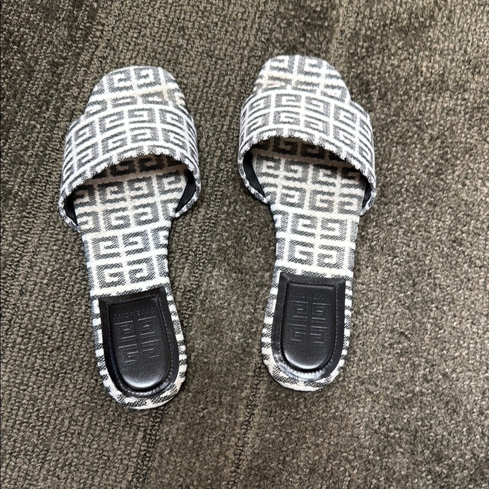 Givenchy Black and White Geometric Slide Sandals